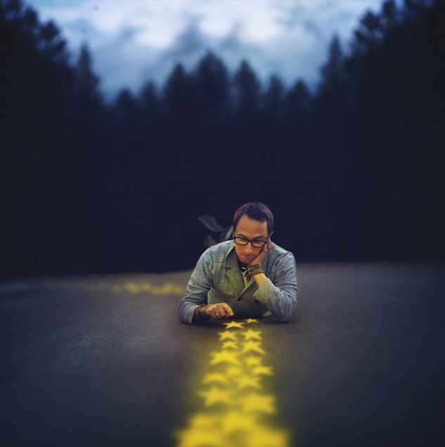 Autoportrait de Joel Robison intitulé Light leads the way